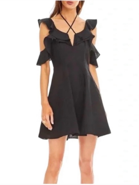 Astr the label Dresses & Skirts - ASTR The Label Emi Black Cold Shoulder Ruffle Fit & Flare Dress NWT, sz : med